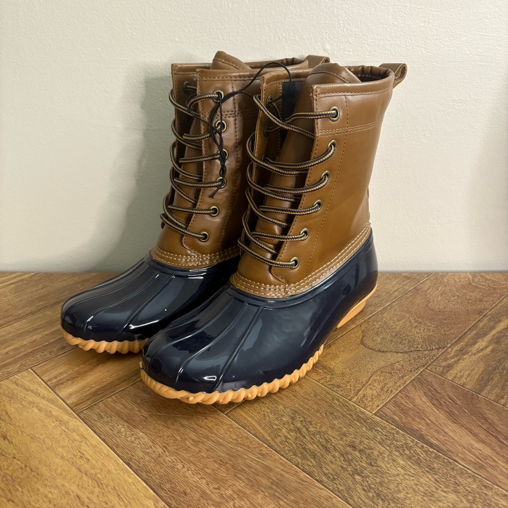 NWOT Women’s 6.5 the Original Sporto Brown and Blue Lace Up Boots the Ariel